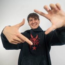 Natan Zgorzyk: Rosnąca popularność polskich gier wideo i streamingu gier